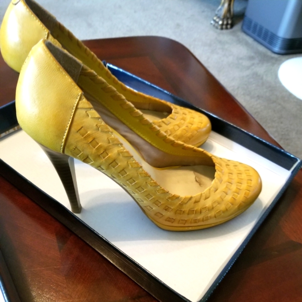 Andrew Gellar 4 inch heel 7